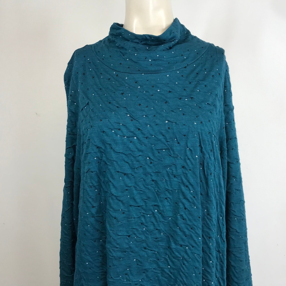Qneel Teal Textured Mock Neck Long Sleeve Midi Dress with Sparkle Accents - Picture 2 of 11